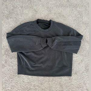 Lululemon long sleeve relaxed top